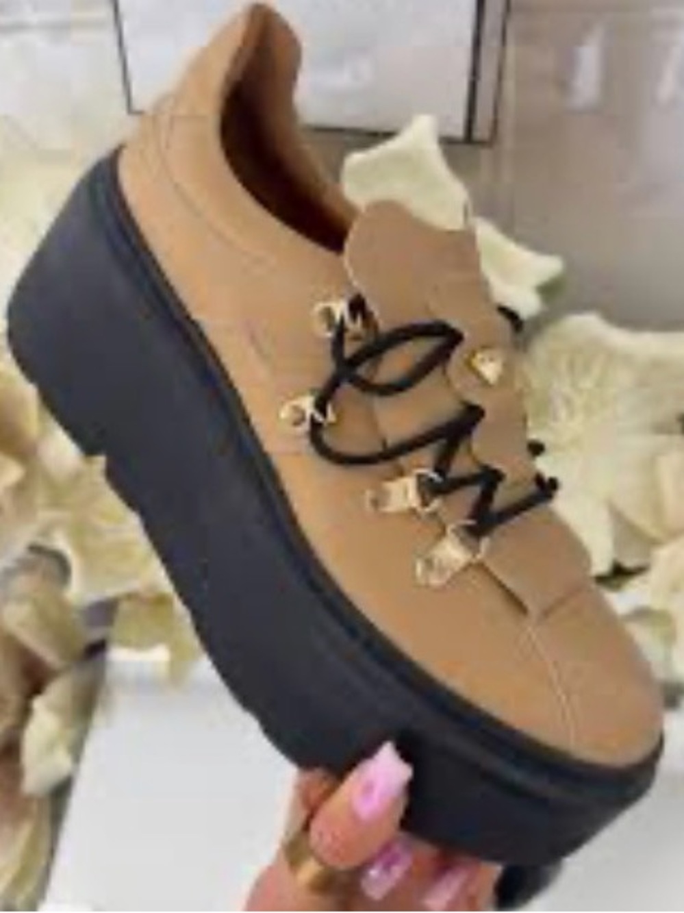 Damiss leather Polish sneakers perfect condition size 9